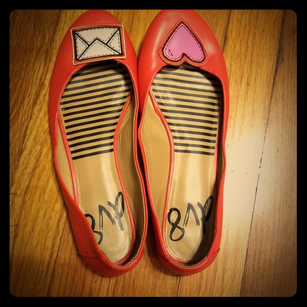 Pinup flats